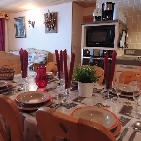 : Appt 10 Pers Skis Aux Pieds, Balcon, Parking, Wifi - Fr-1-598-72